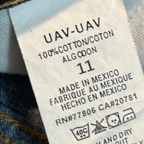 Tommy Hilfiger Vintage 1999  Kelly Denim Short. Authentic Wash. size 11 - Picture 6 of 10